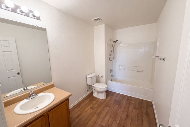 Photo 10 of 20 of 5894 E Sanderling Dr, Tucson, AZ