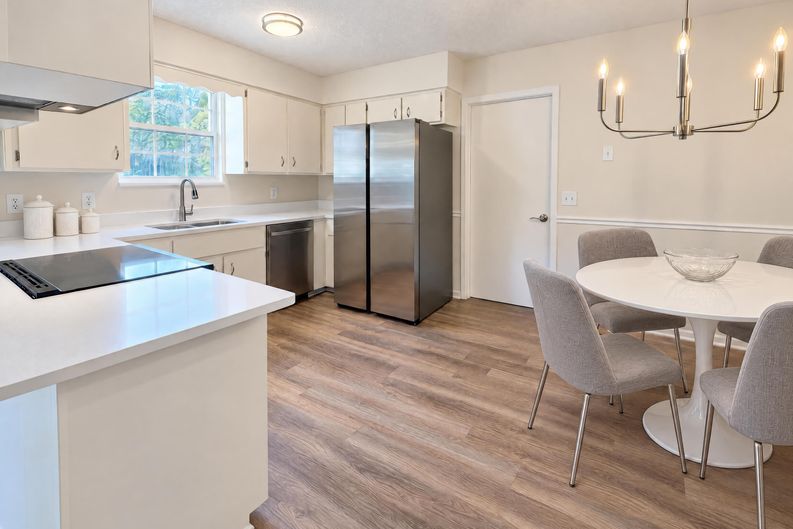 Photo 7 of 14 of 13632 Lanier Rd, Jacksonville, FL