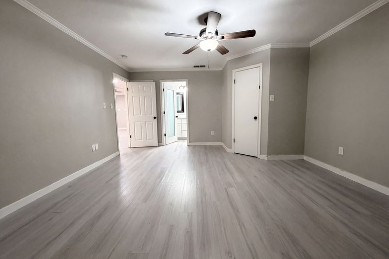 Photo 4 of 18 of 13214 Deepwater Cir, Corpus Christi, TX