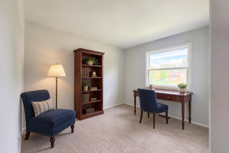 Photo 11 of 28 of 10820 Jackson St, Van Buren Township, MI