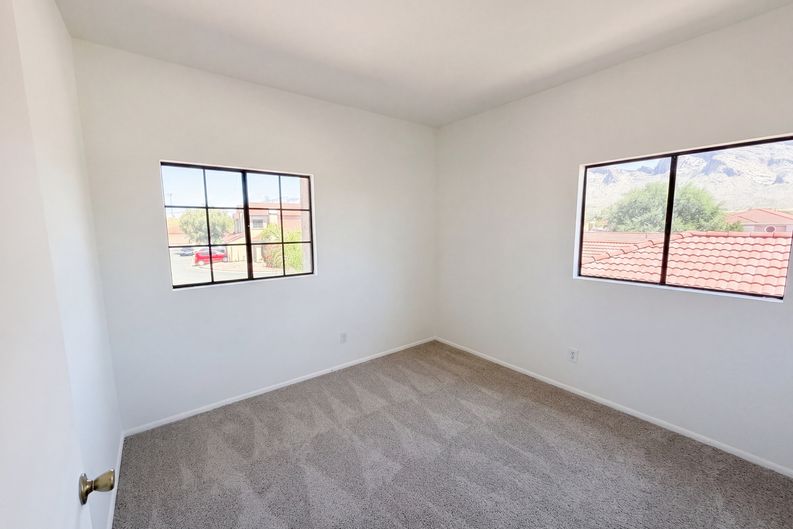 Photo 13 of 21 of 642 W Cassidy Pl, Tucson, AZ