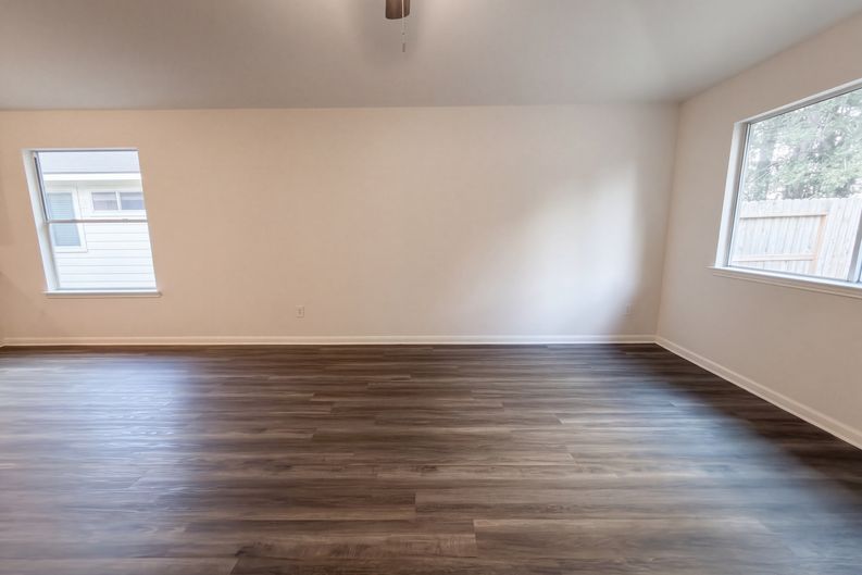 Photo 9 of 26 of 21619 Astipalia Dr, Spring, TX