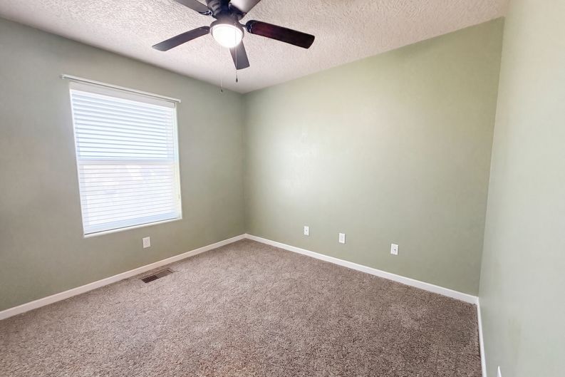 Photo 10 of 23 of 2513 Milagro Ridge Ct NE, Rio Rancho, NM