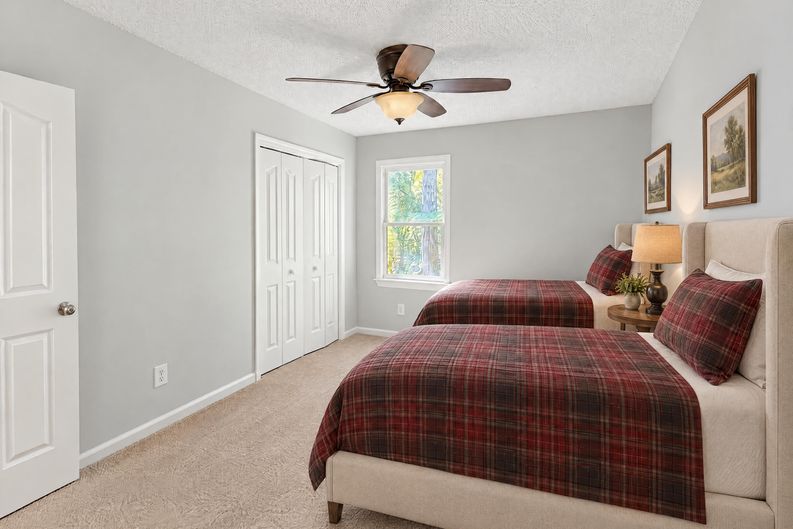 Photo 12 of 23 of 6837 Lowesville Ln, Stanley, NC