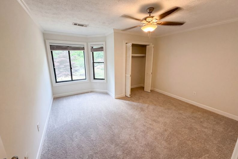 Photo 25 of 53 of 4958 Scotts Creek Trl, Peachtree Corners, GA