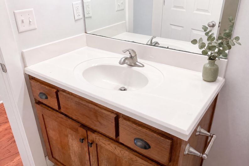 Photo 38 of 90 of 7226 Tyree Rd, Winston, GA