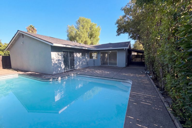 Photo 26 of 28 of 9149 Starina Way, Sacramento, CA