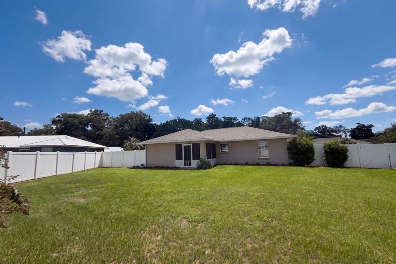 Photo 18 of 21 of 10640 SE 54th Ave, Belleview, FL