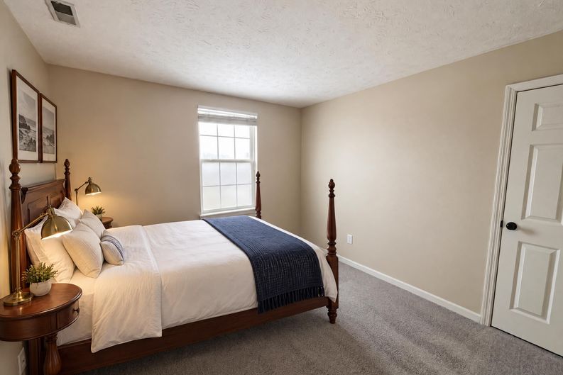 Photo 14 of 21 of 5259 Baysdon Cir, Indianapolis, IN