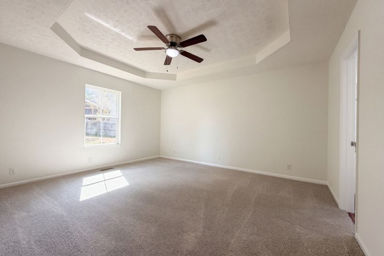 Photo 4 of 15 of 3441 Bridgeton Cv, Antioch, TN