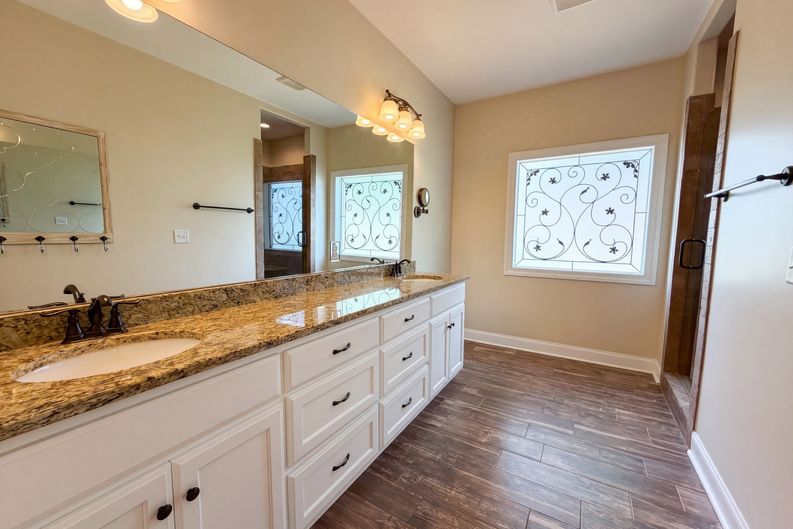 Photo 22 of 27 of 7009 Whisperwood Ave, Spring Hill, TN