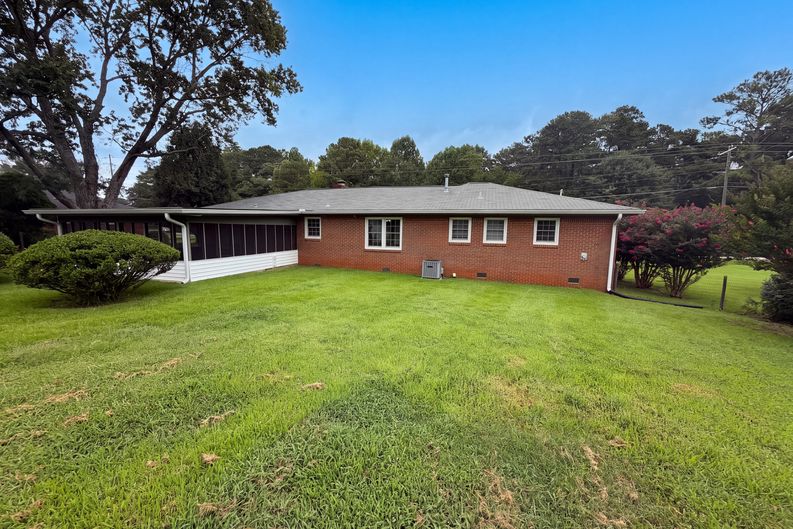 Photo 5 of 20 of 3293 Bright Star Rd, Douglasville, GA