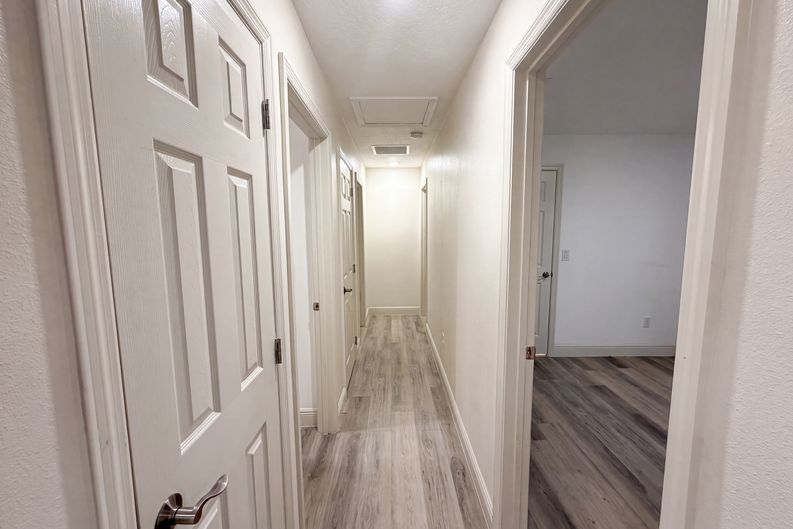 Photo 11 of 26 of 3444 Valeview Dr, Apopka, FL
