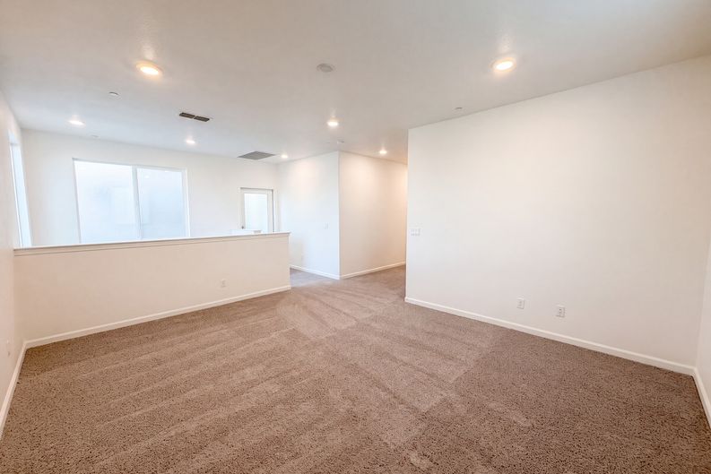Photo 14 of 39 of 5022 Birch Valley Way, Rancho Cordova, CA