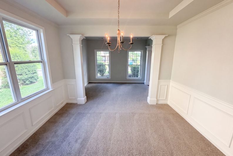 Photo 6 of 23 of 7328 Toccoa Cir, Union City, GA