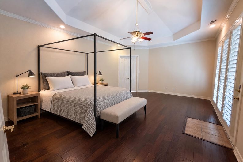 Photo 10 of 29 of 619 Edgewood Ln, Red Oak, TX