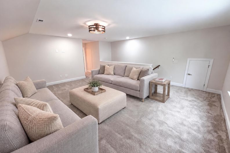 Photo 14 of 36 of 6109 Balham Ct, Charlotte, NC