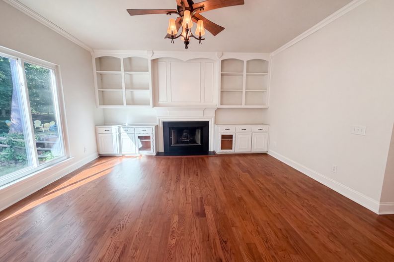Photo 3 of 17 of 110 Lyman Oak Ct, Fort Mill, SC