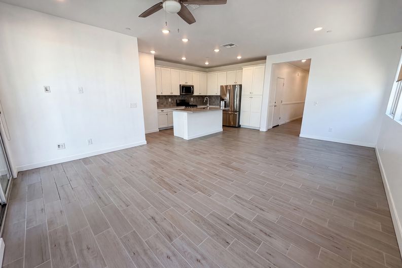 Photo 6 of 27 of 5369 N 205th Dr, Buckeye, AZ