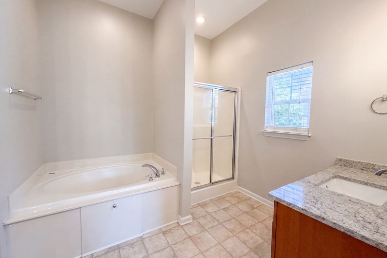 Photo 22 of 29 of 3010 Feradach Ln, Spring Hill, TN