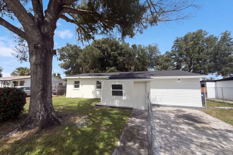 Photo 21 of 22 of 7916 Endive Ave, Tampa, FL