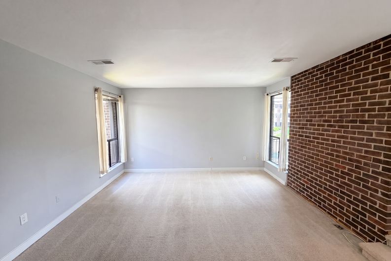 Photo 7 of 16 of 9907 Blundon Dr, Silver Spring, MD