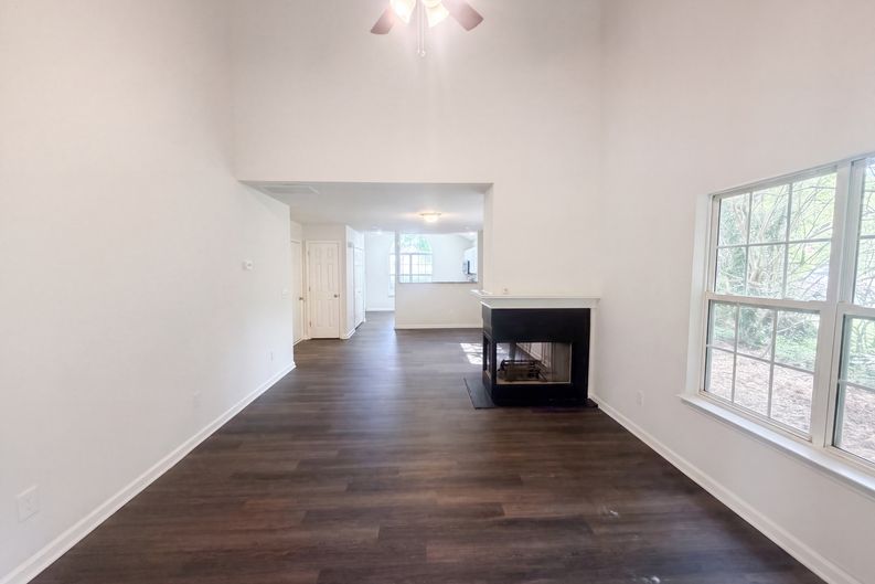 Photo 12 of 23 of 30 Pickwick Pl, Greensboro, NC