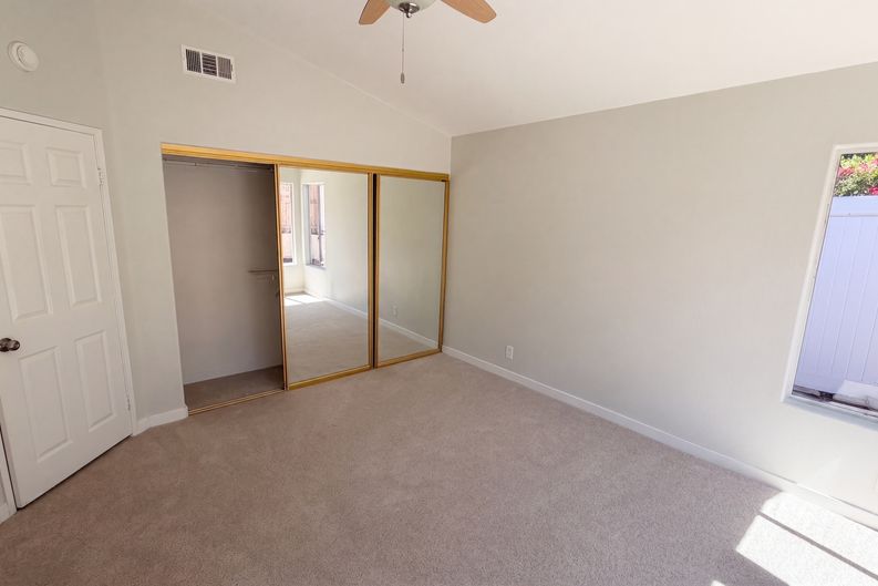 Photo 11 of 19 of 1827 Corte Amarillo, Oceanside, CA