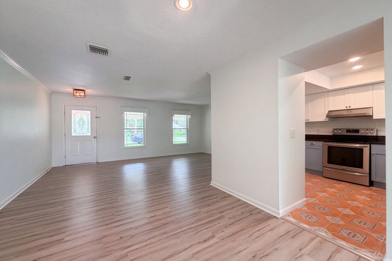 Photo 7 of 17 of 628 Miramar Ln, Ponte Vedra Beach, FL