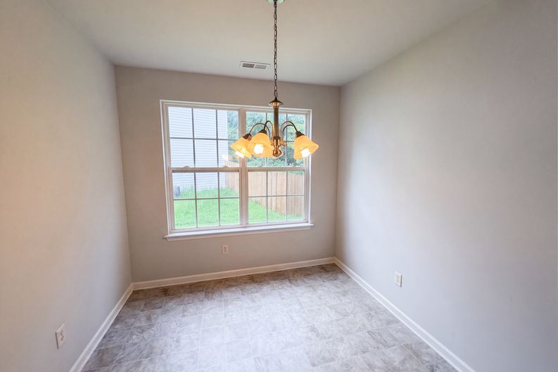 Photo 8 of 22 of 122 Catterick Way, Fountain Inn, SC