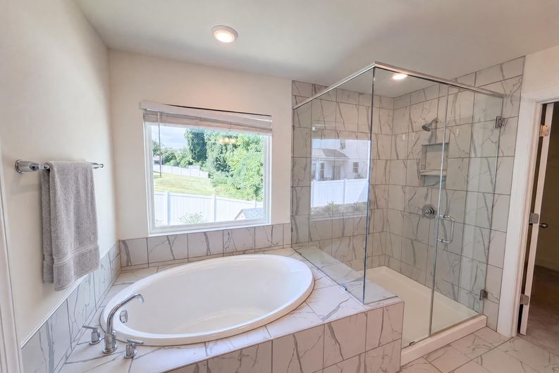Photo 17 of 34 of 2455 Judson Dr, Gastonia, NC