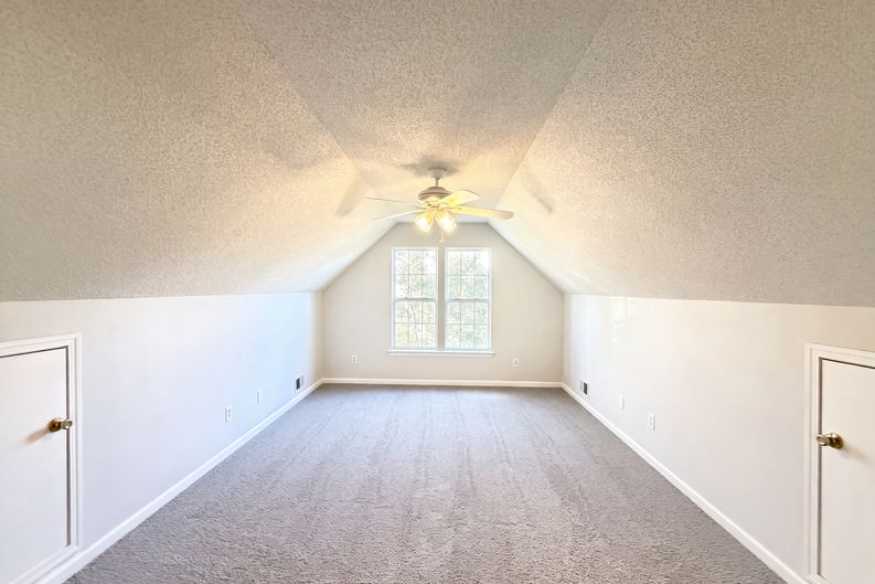Photo 14 of 21 of 3016 Wyntree Ct, Matthews, NC