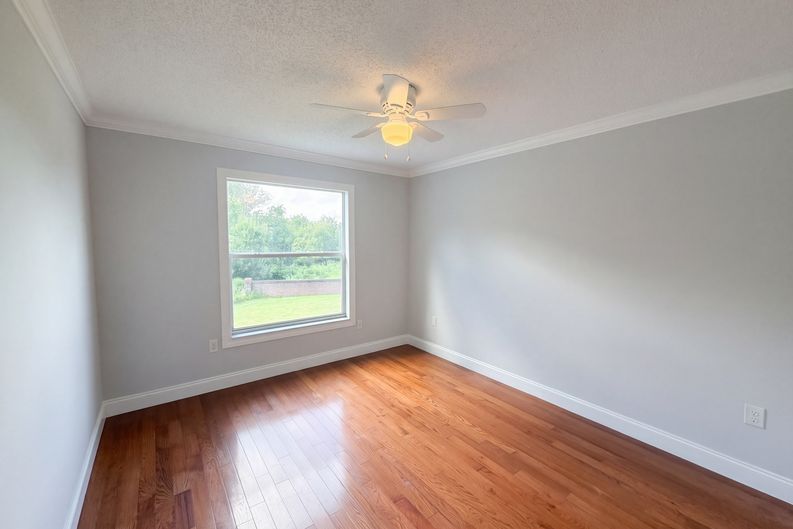 Photo 21 of 57 of 2541 Jasmine Trace Dr, Kissimmee, FL