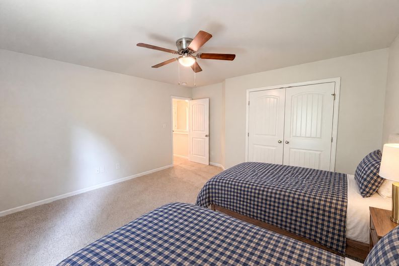 Photo 10 of 17 of 612 Turmeric Ln, Durham, NC