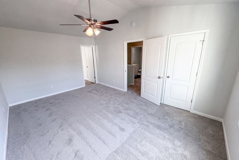 Photo 10 of 21 of 8222 Gabon Ct, Charlotte, NC