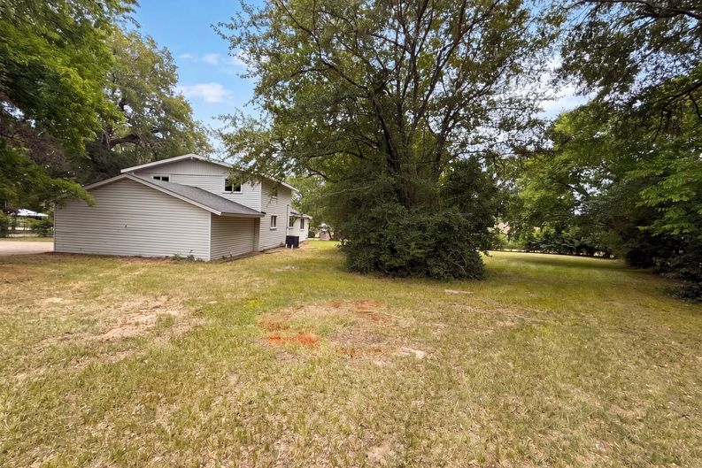 Photo 14 of 16 of 123 Merry Way, Gun Barrel City, TX