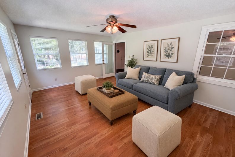 Photo 19 of 23 of 5100 Robinwood Dr, Charlotte, NC