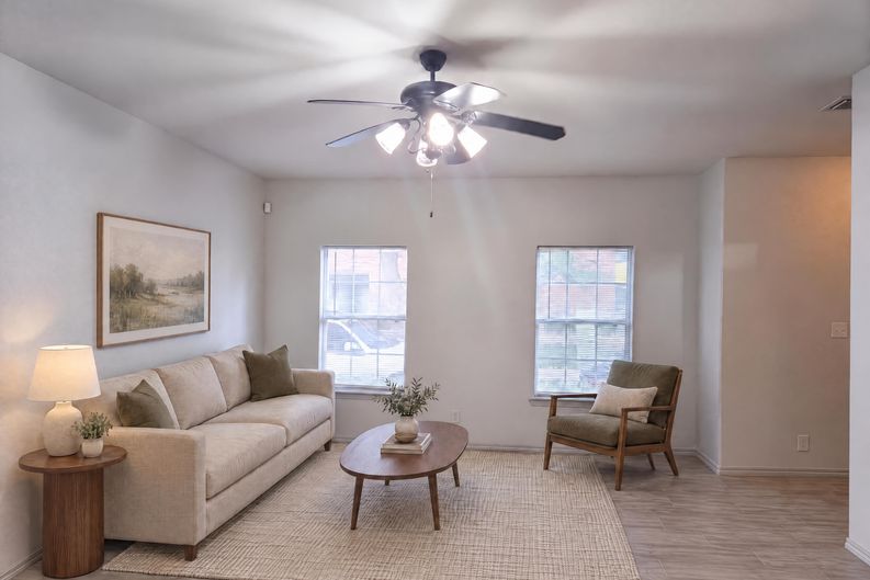 Photo 9 of 26 of 2116 S 6th St, McAllen, TX