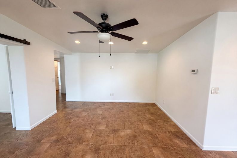 Photo 11 of 26 of 2722 E Nisbet Rd, Phoenix, AZ