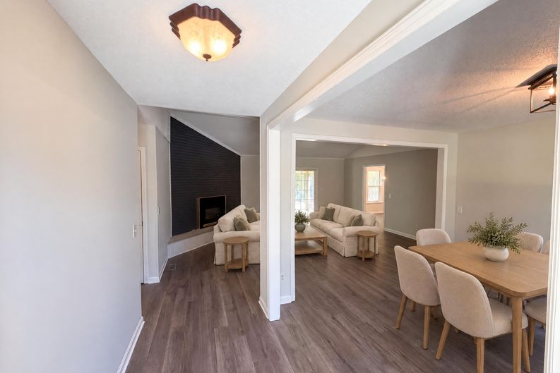Photo 10 of 24 of 148 Whitwood Cir, Columbia, SC