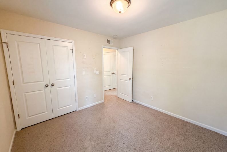 Photo 15 of 23 of 195 Lotz Dr, Summerville, SC