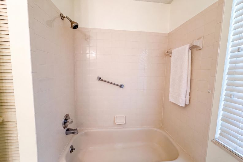 Photo 13 of 19 of 228 Bob White Ct, Daytona Beach, FL