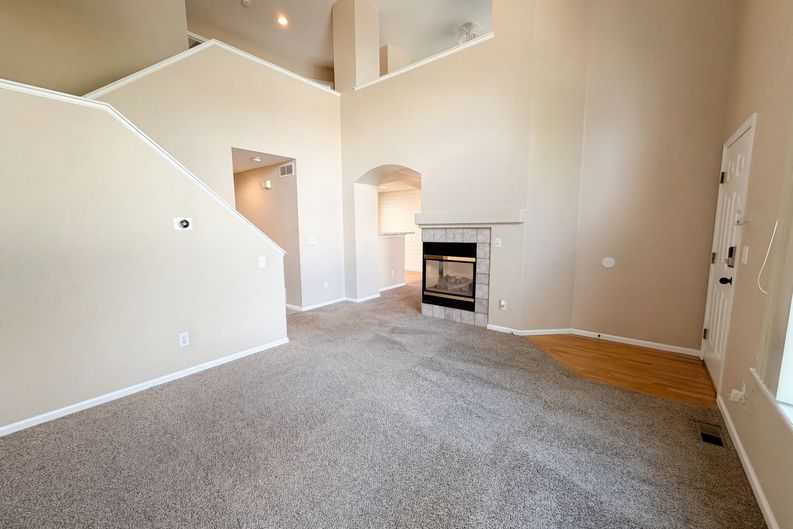 Photo 3 of 21 of 9580 Brentwood Way, Broomfield, CO