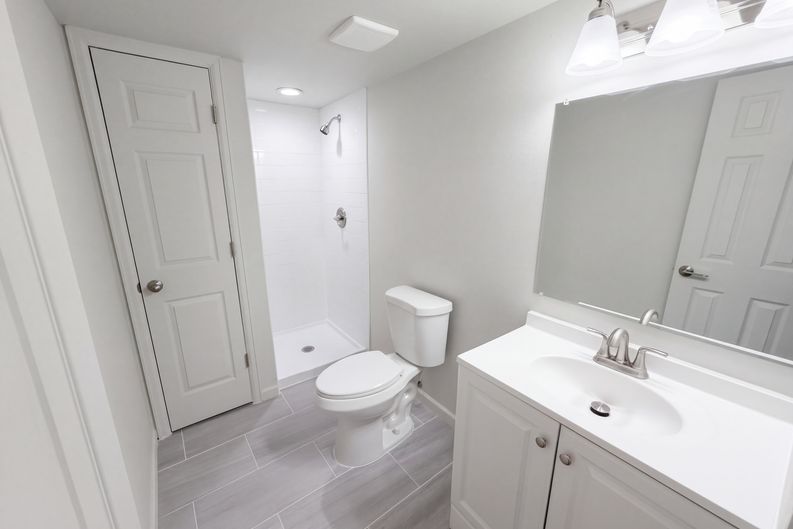 Photo 15 of 23 of 10955 Albion Dr, Thornton, CO