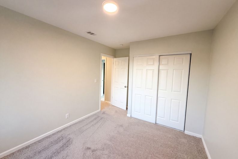 Photo 6 of 17 of 112 Aster Ct, Hercules, CA