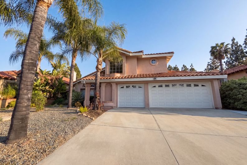 Photo 6 of 22 of 39676 Ridgedale Dr, Murrieta, CA