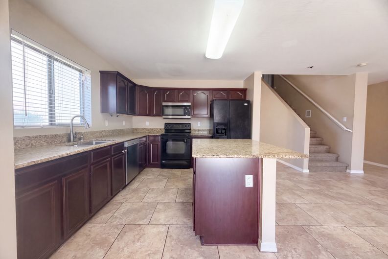 Photo 5 of 20 of 3203 W Santa Cruz Ave, San Tan Valley, AZ