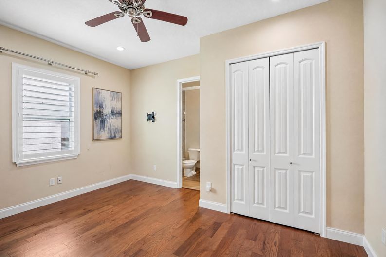 Photo 22 of 52 of 3206 W Price Ave, Tampa, FL