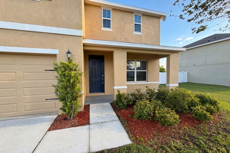 Photo 31 of 34 of 35687 Hillbrook Ave, Zephyrhills, FL