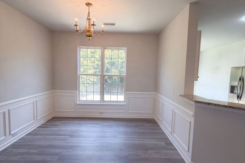 Photo 8 of 26 of 200 Stillwater Ct, Simpsonville, SC